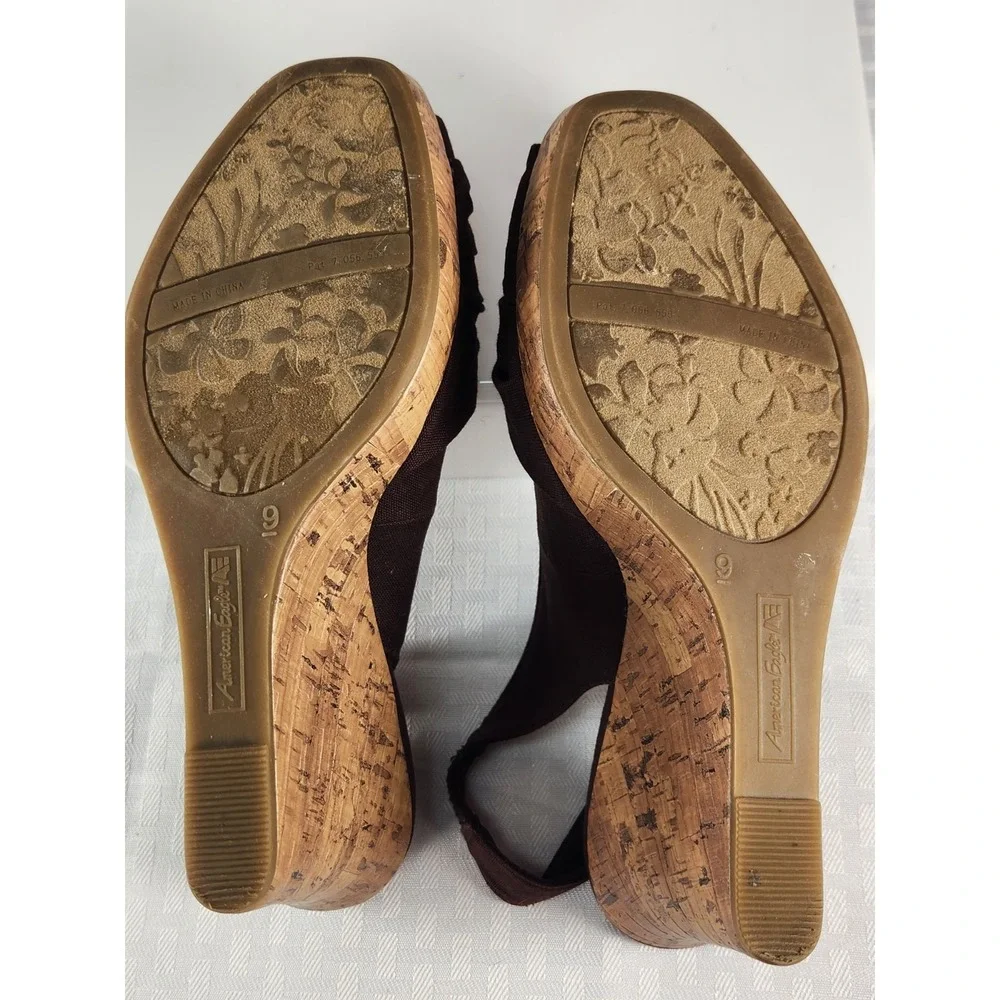 American Eagle Outfitters Women's Sandals Wedge Heels Slip On Peep Toe Size 9
